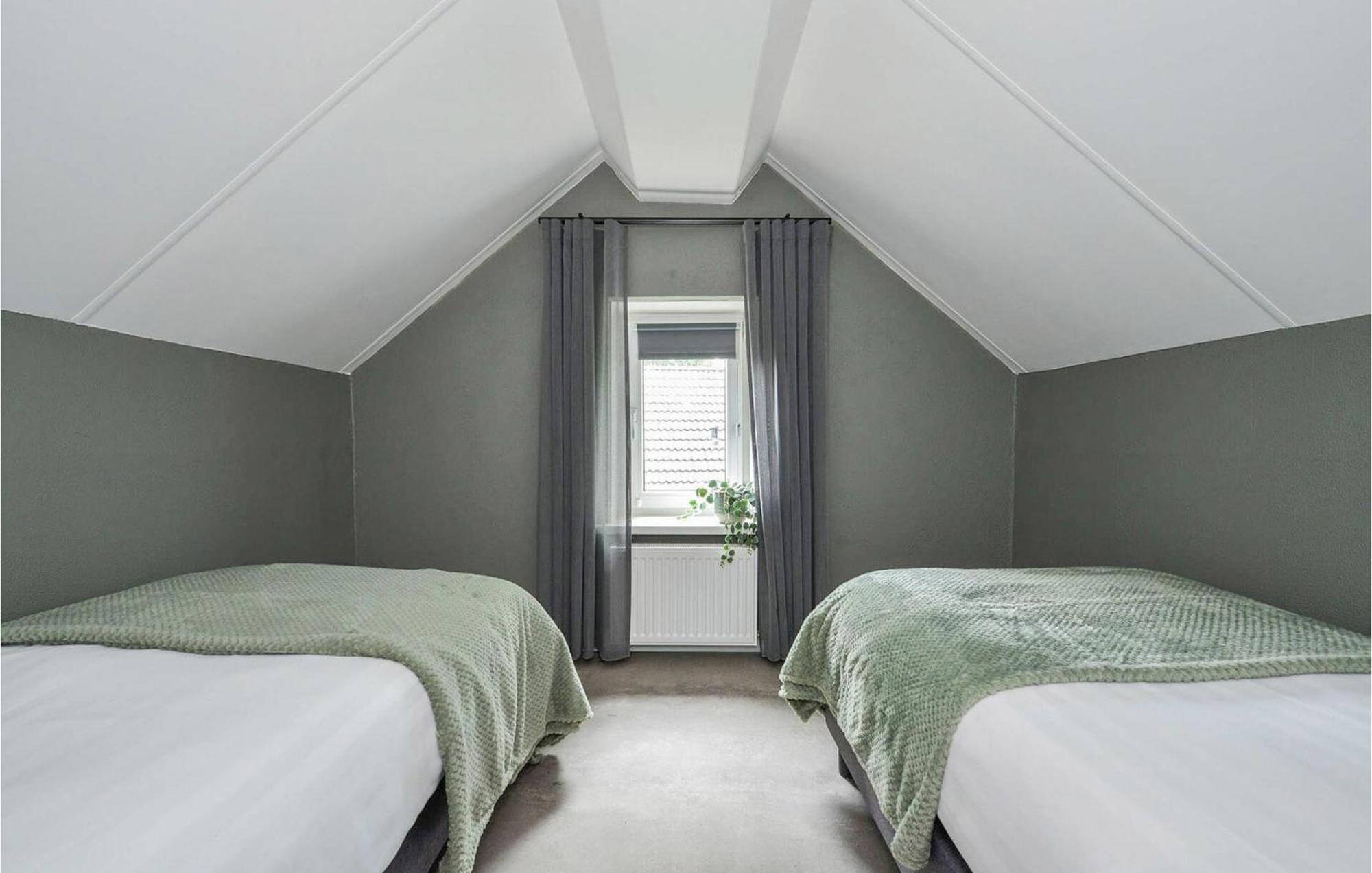 3 Bedroom Gorgeous Home In Kerkdriel Bagian luar foto